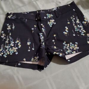 A.N.A Brand Floral Twill Shorts 8 use